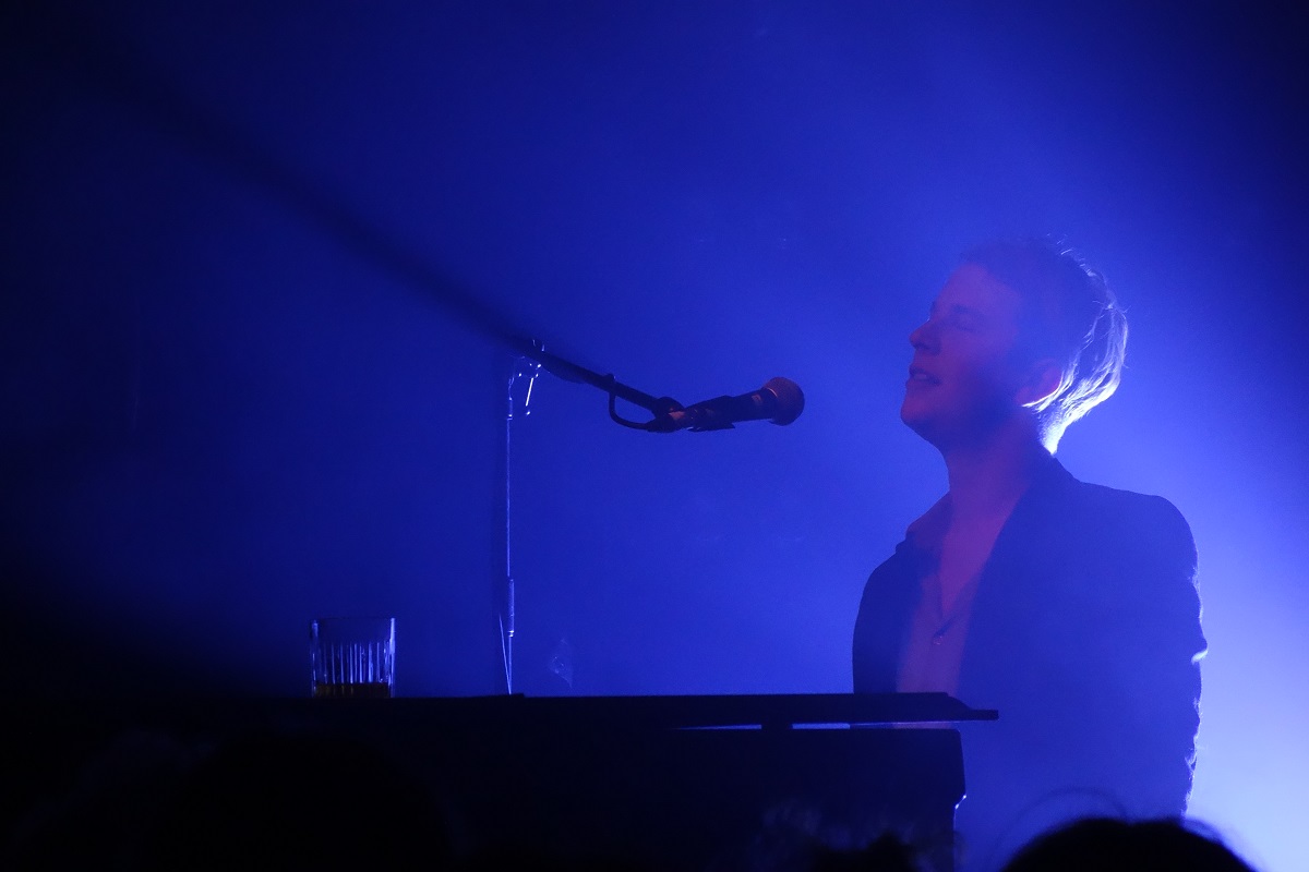 Tom Odell performs in Berlin 2016